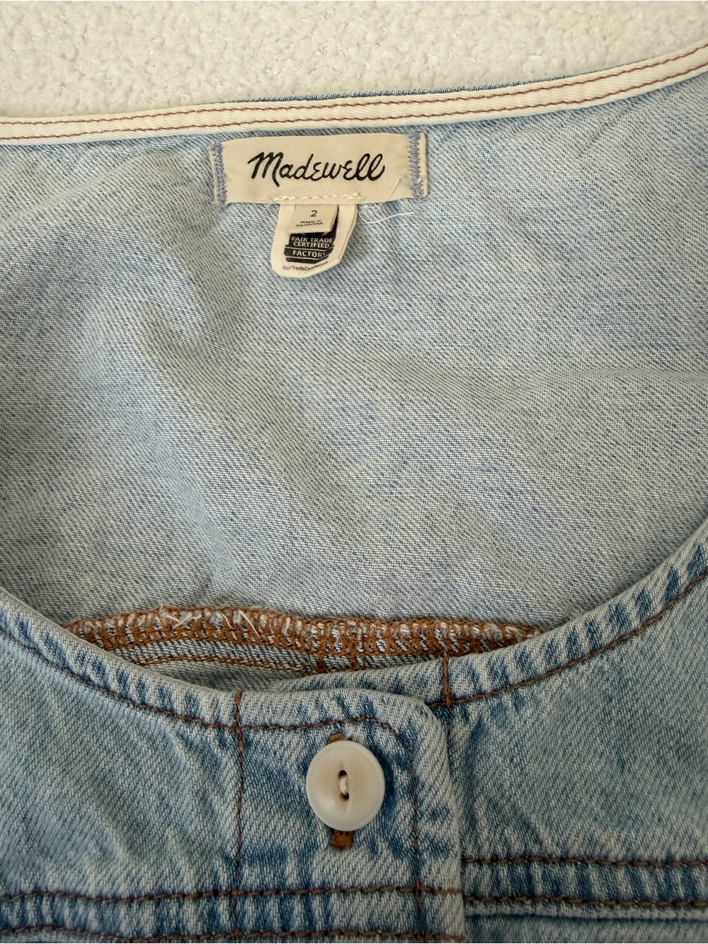 Madewell Light Denim Button-Front Crop Vest Size 2 - Picture 4 of 4